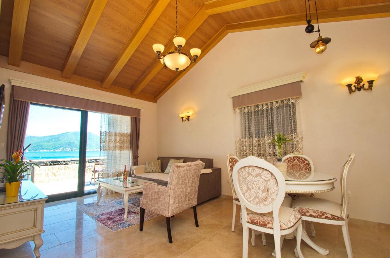 Leut Stone Residence Тиват Экстерьер фото