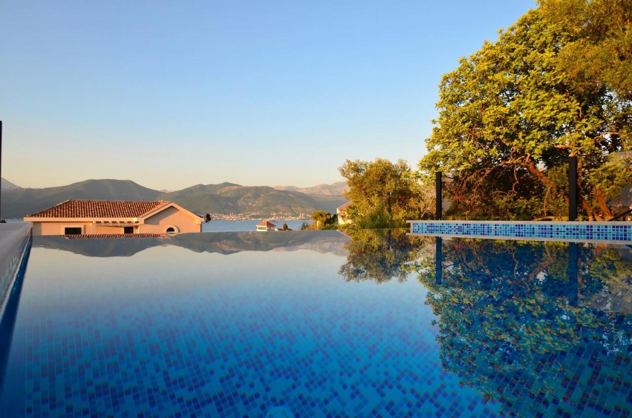 Leut Stone Residence Тиват Экстерьер фото