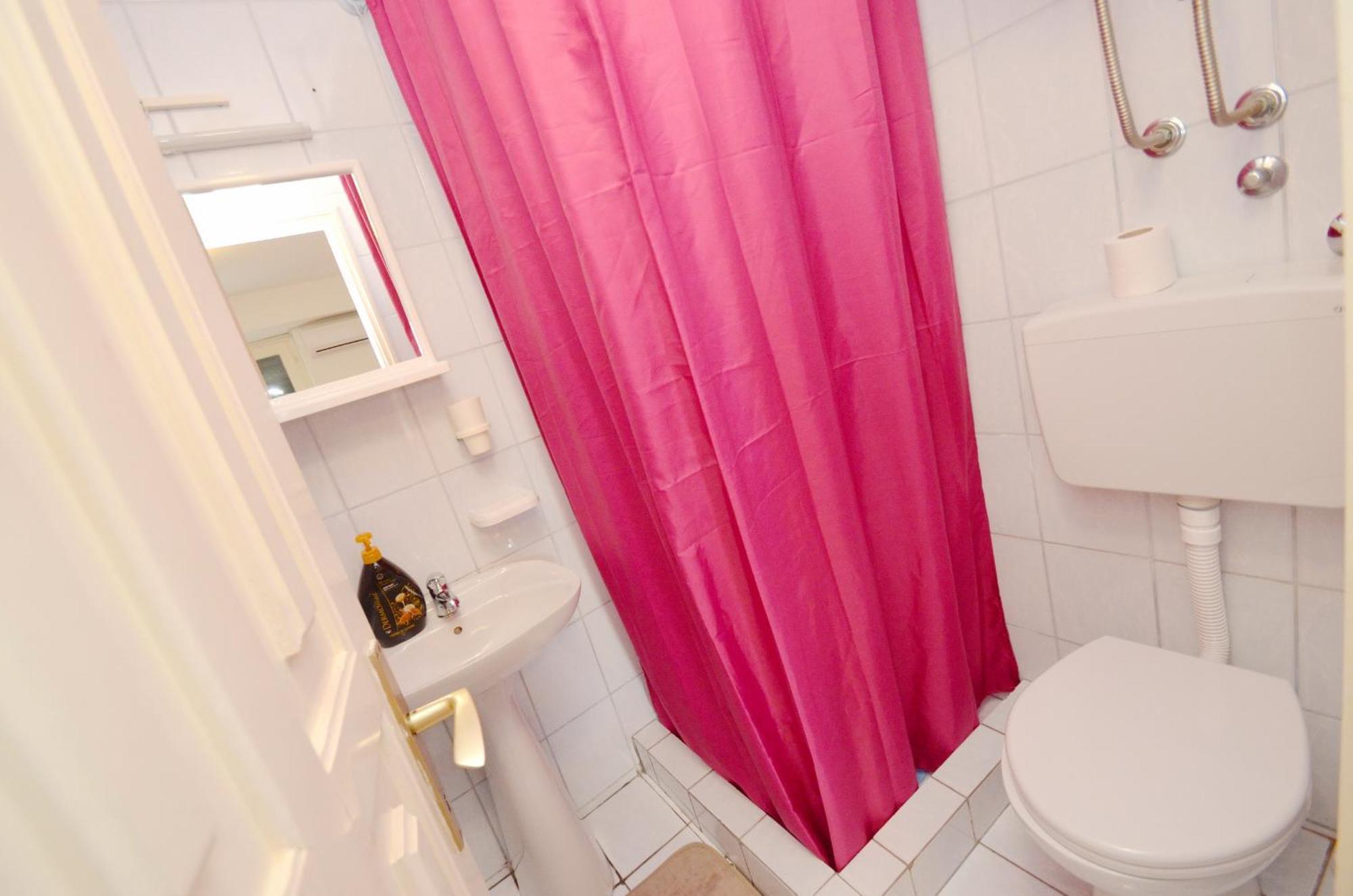 Leut Stone Residence Тиват Номер фото