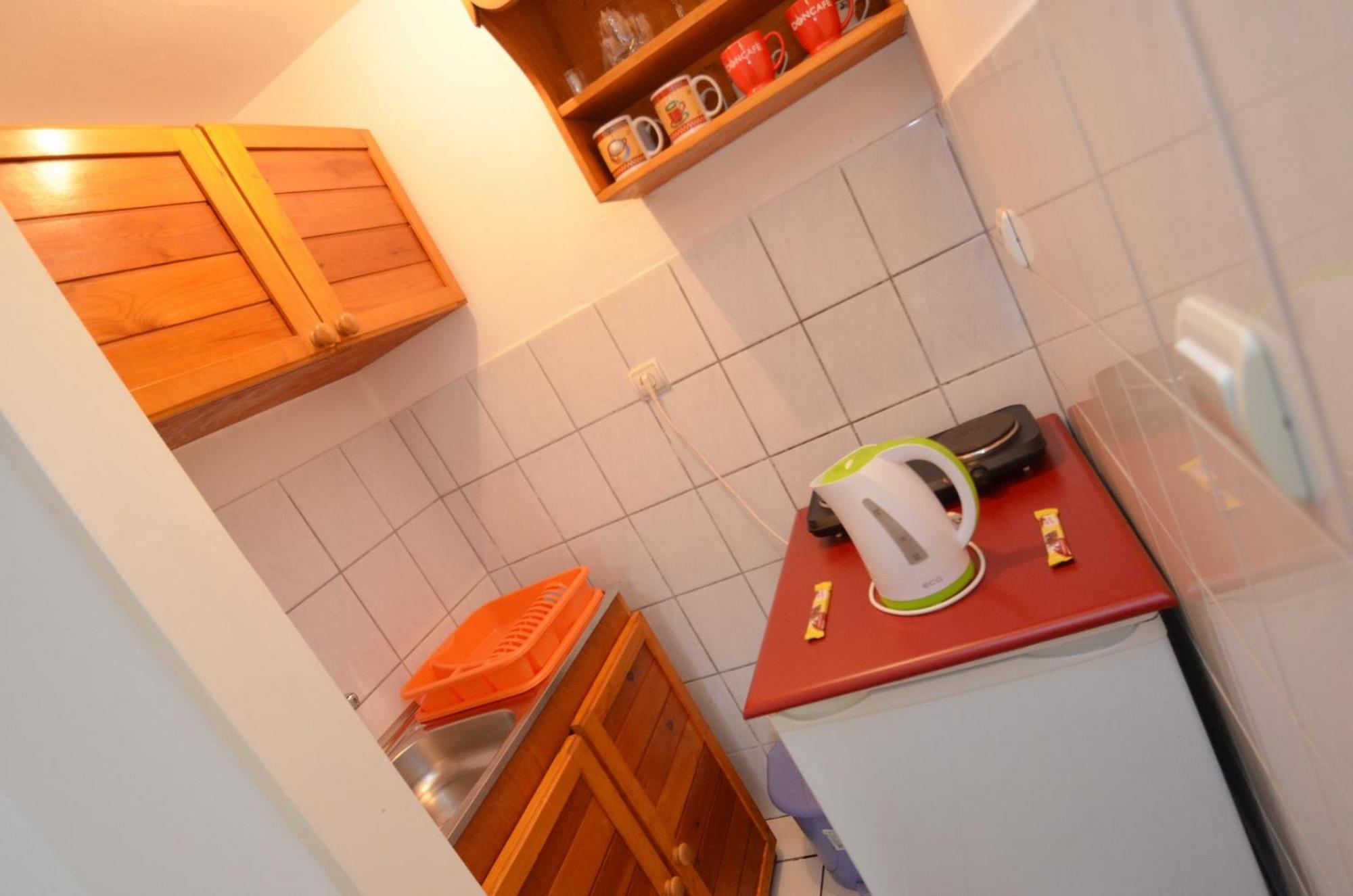 Leut Stone Residence Тиват Номер фото